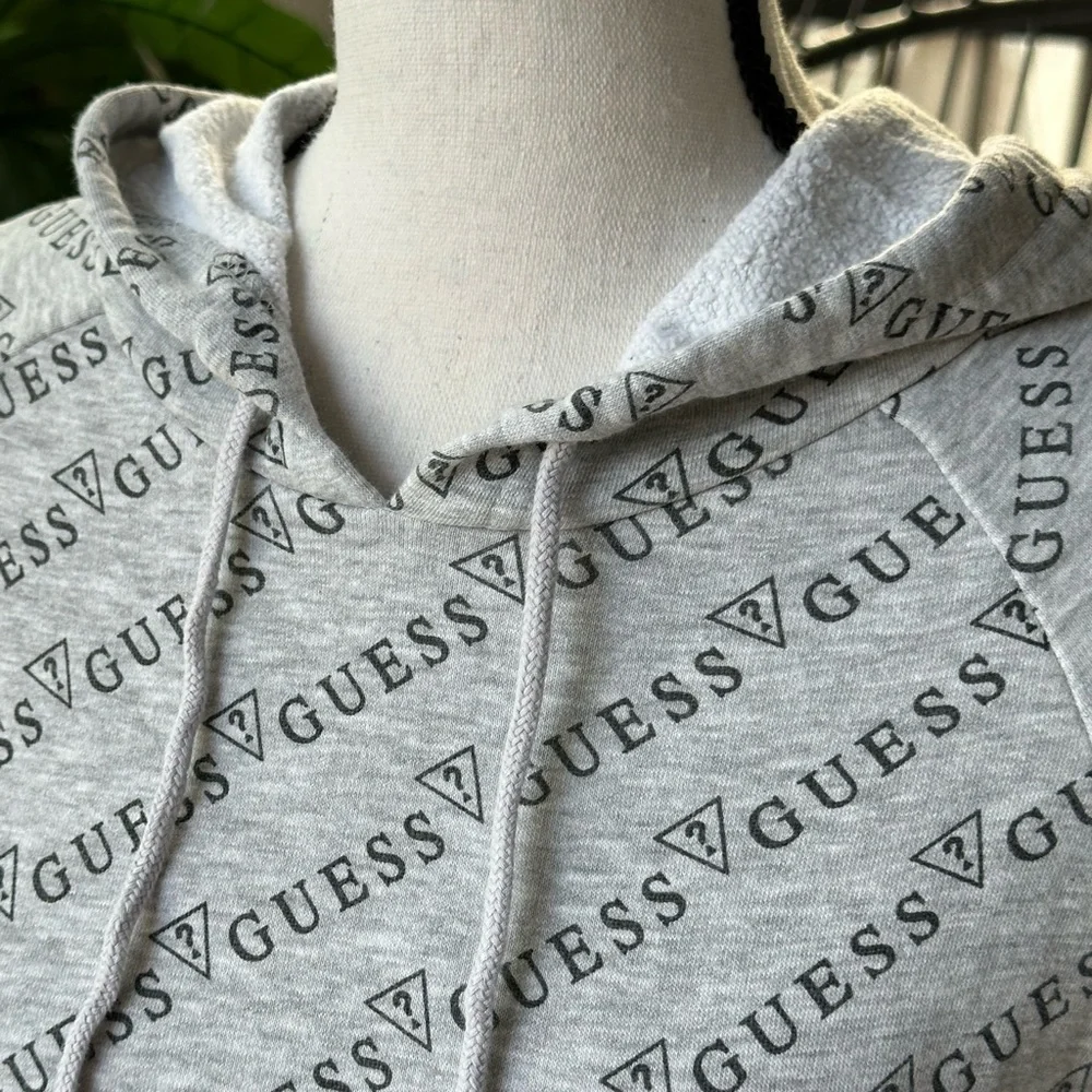 GUESS Gray Crop Graphic Hoodie - Picture 4 of 7